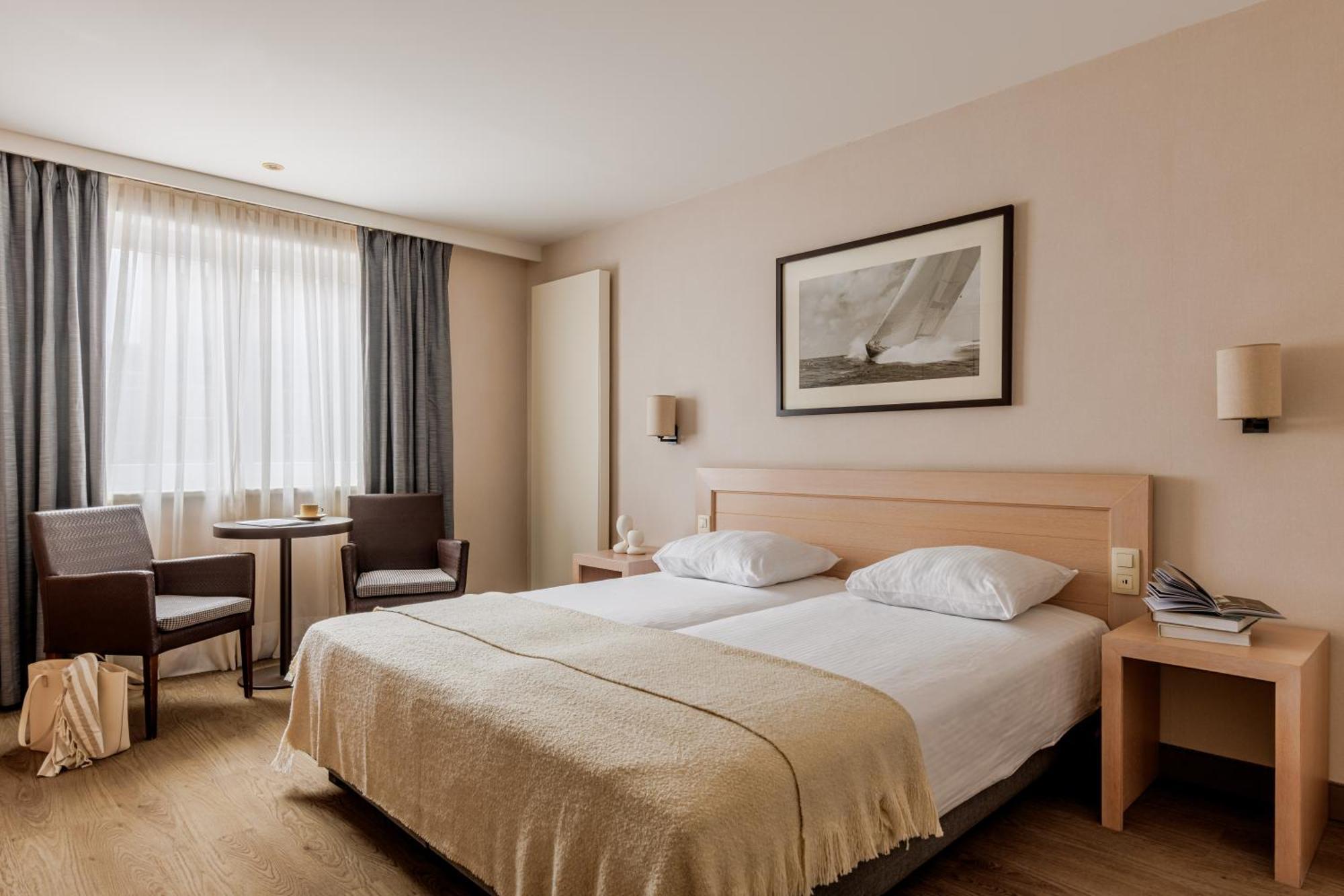 Hotel Aazaert By Wp Hotels Бланкенберге Екстер'єр фото